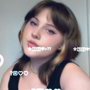 Meet your Posher, Roselle